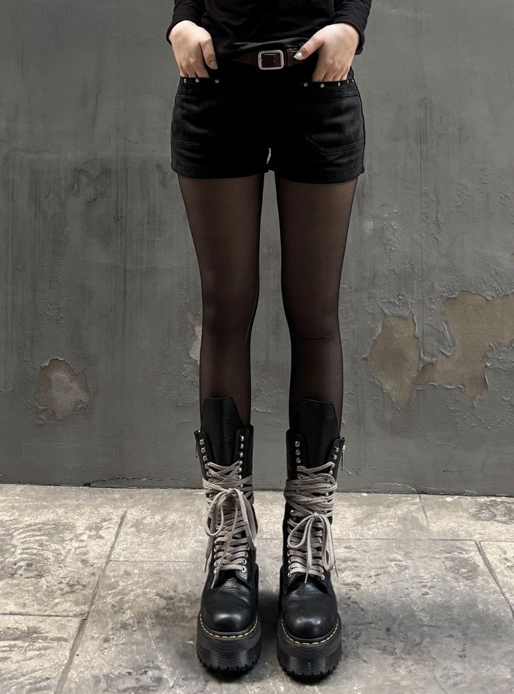 [Belt set] Rivet Suede Shorts