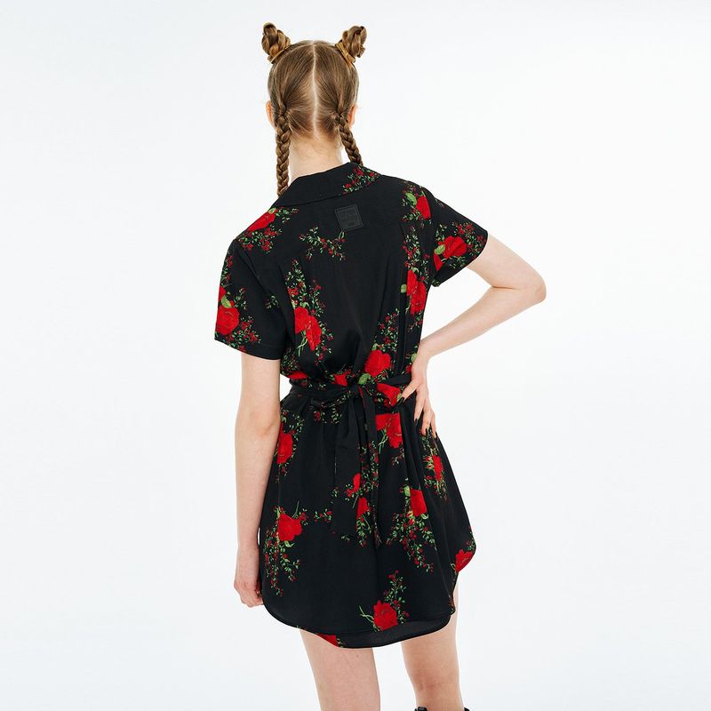Square Neckline One-piece [Black Rose]