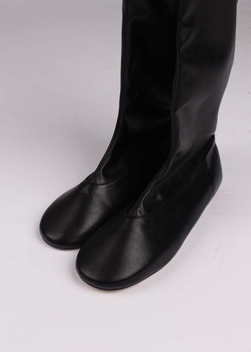 THIGH HIGH FLAT BOOTS