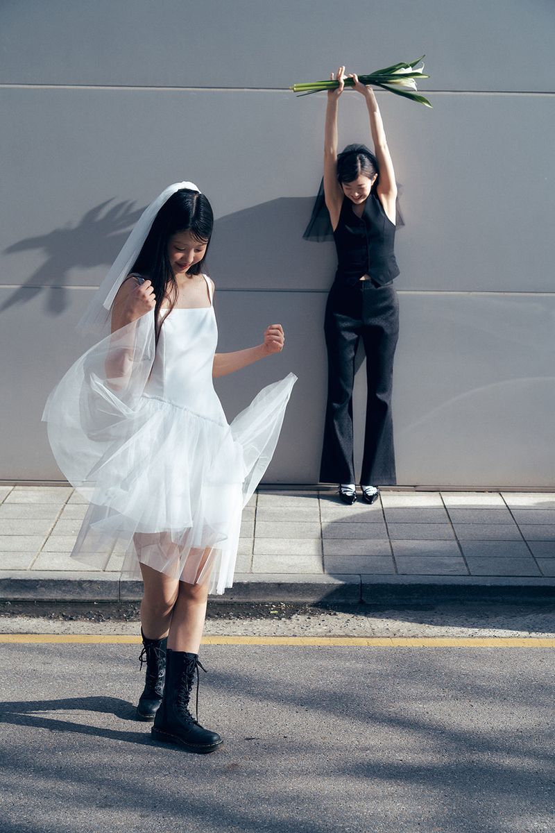 ENLUNANT（エールノント）の「アンバランスバックルバックレスドレス_white（ワンピース/ドレス）」