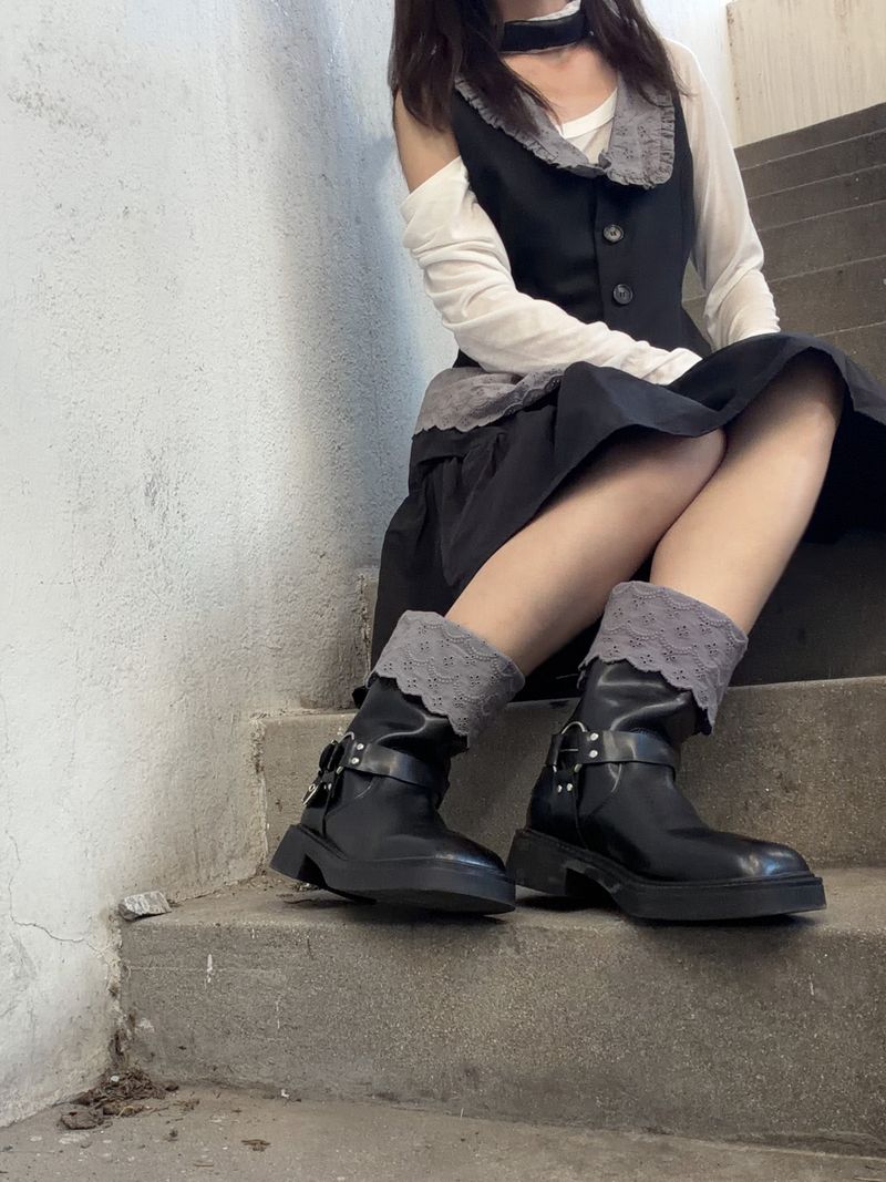 adorntie（アドオンタイ）の「トリム レース カフ(grey)（ファッション小物）」