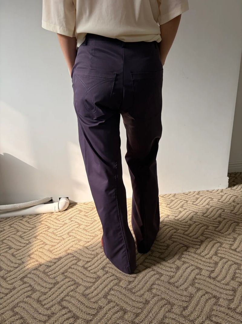 ERR（イアルアル）の「ライン カーブド ブーツカット（パンツ）」
