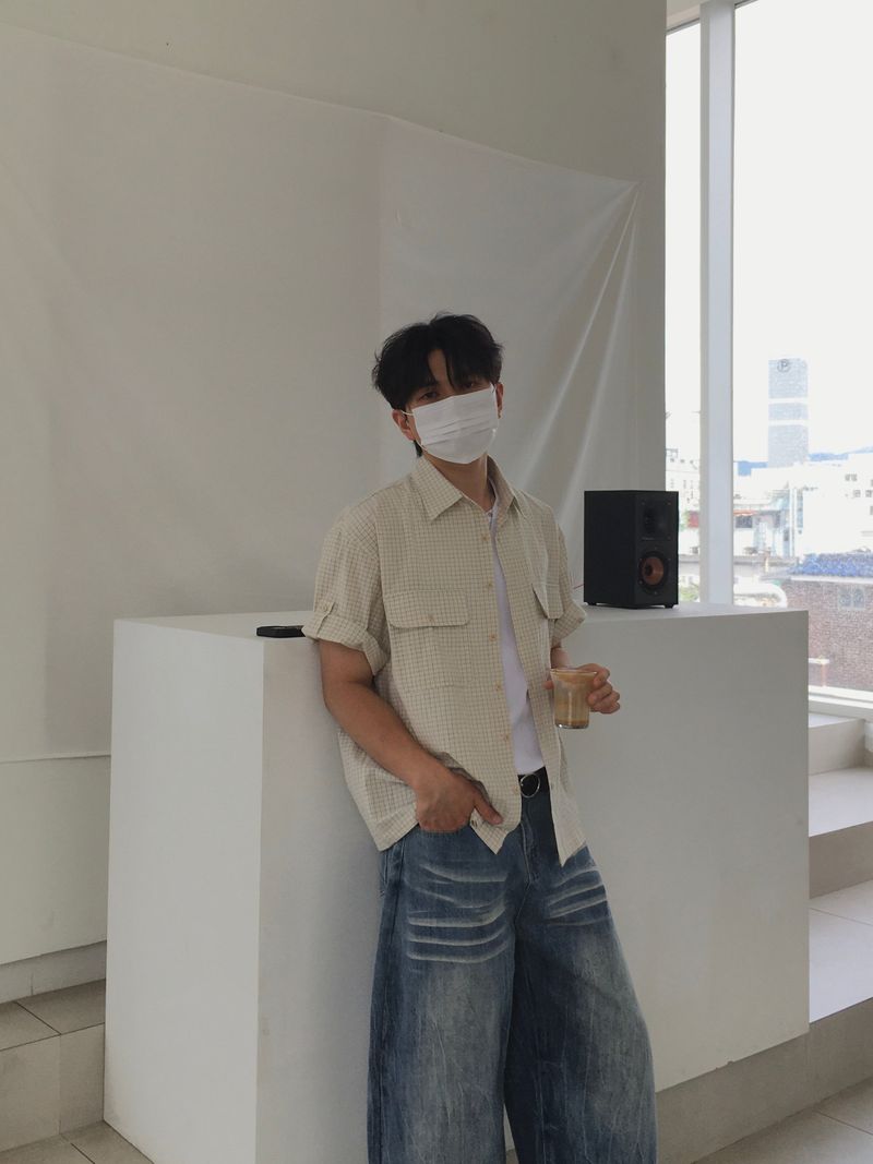 Bleached Crack Wide Denim Pants (Light Blue)