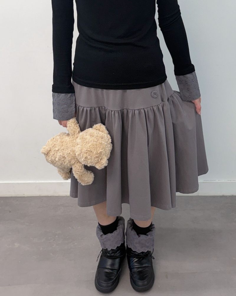 Lace Button Shirring Skirt (light grey)
