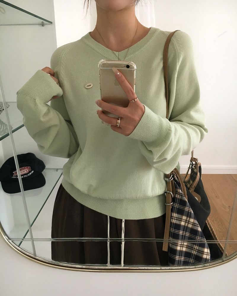Caramel Color V-Neck Knit