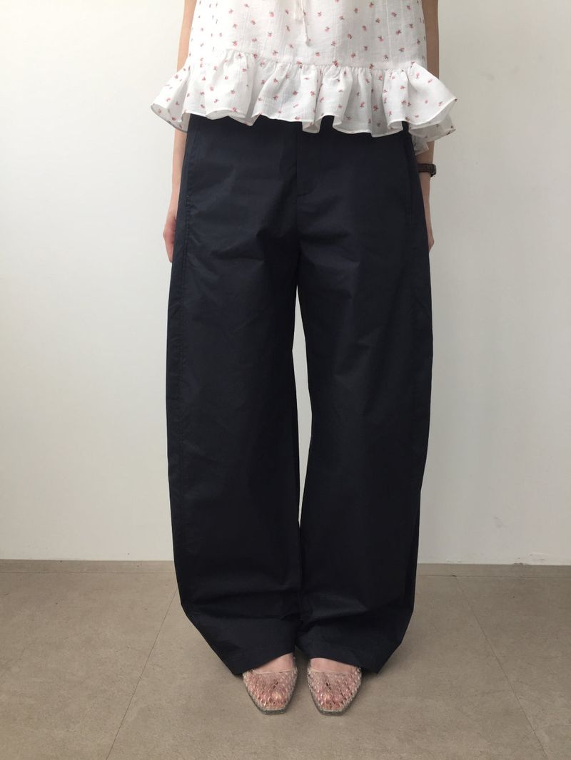 Paper curved pants (2color)