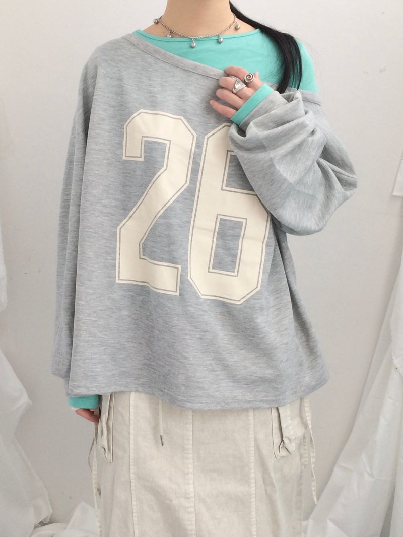 Numbering loose sweatshirt