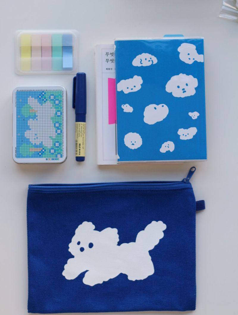 Pouch moonggae Puppy White Dog