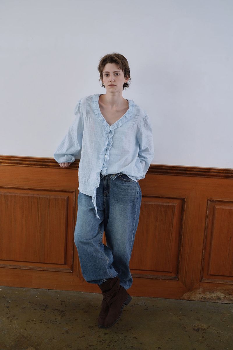 Ruffle shirring blouse_skyblue