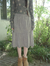 bold shirring skirt
