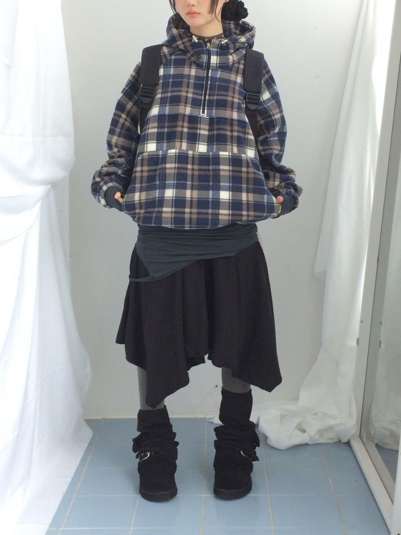 loose fit round sleeve