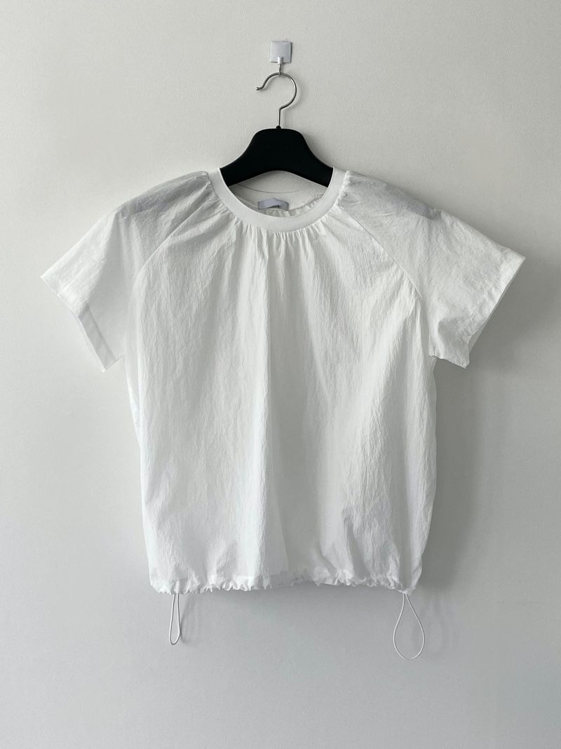 String point short-sleeved