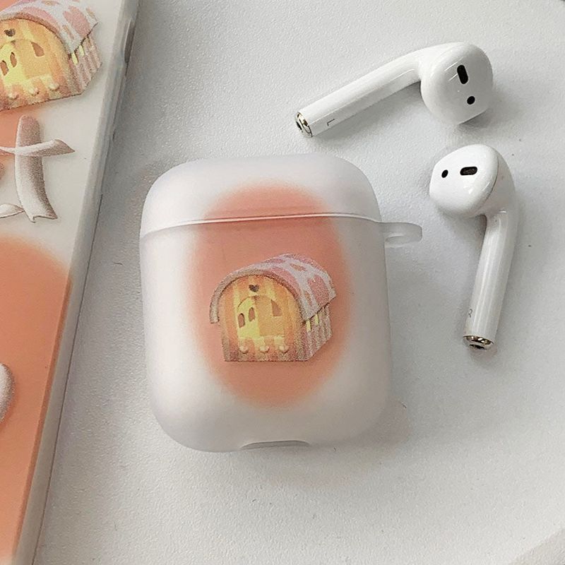 withsome（ウィズサム）の「スウィートホームAirPodsケース_マット（スマホグッズ/小物）」