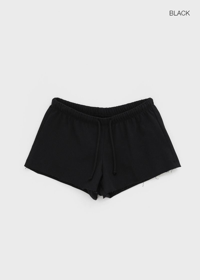 [MADE] Kizmo Low Waist Cut-Off Shorts
