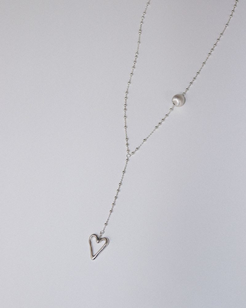 MELTING HEART NECKLACE
