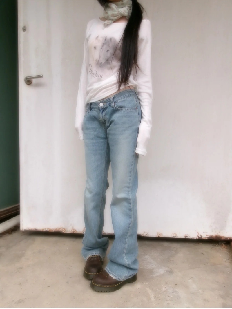 low-rise bootcut