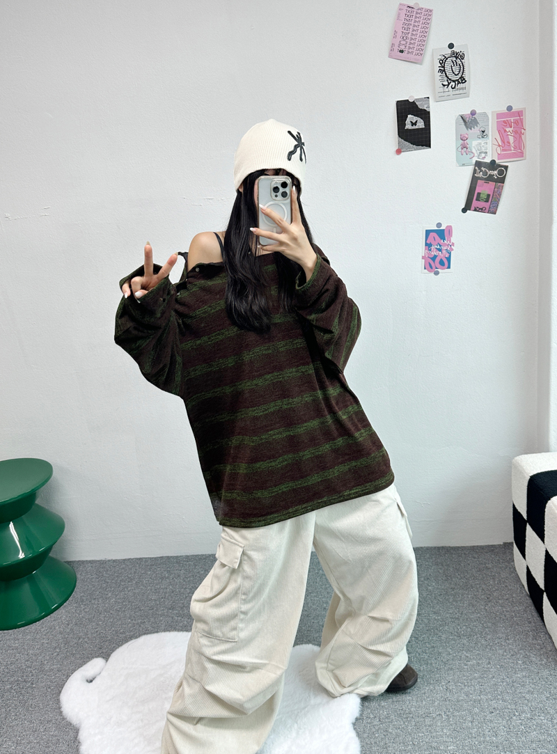 SHOULDER SNAP WARMER POINT STRIPED KNIT🤎🖤🧸 - 2 COLORS