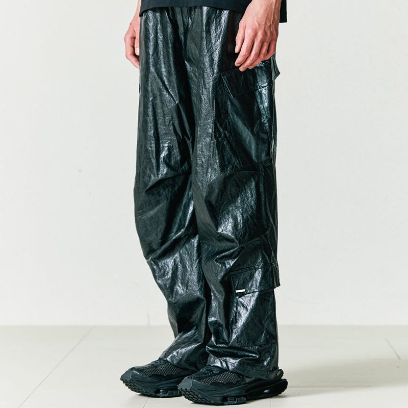 S SY(エスエスワイ)の「VCL CRACK LEATHER PARACHUTE PANTS BLACK(Pants)」