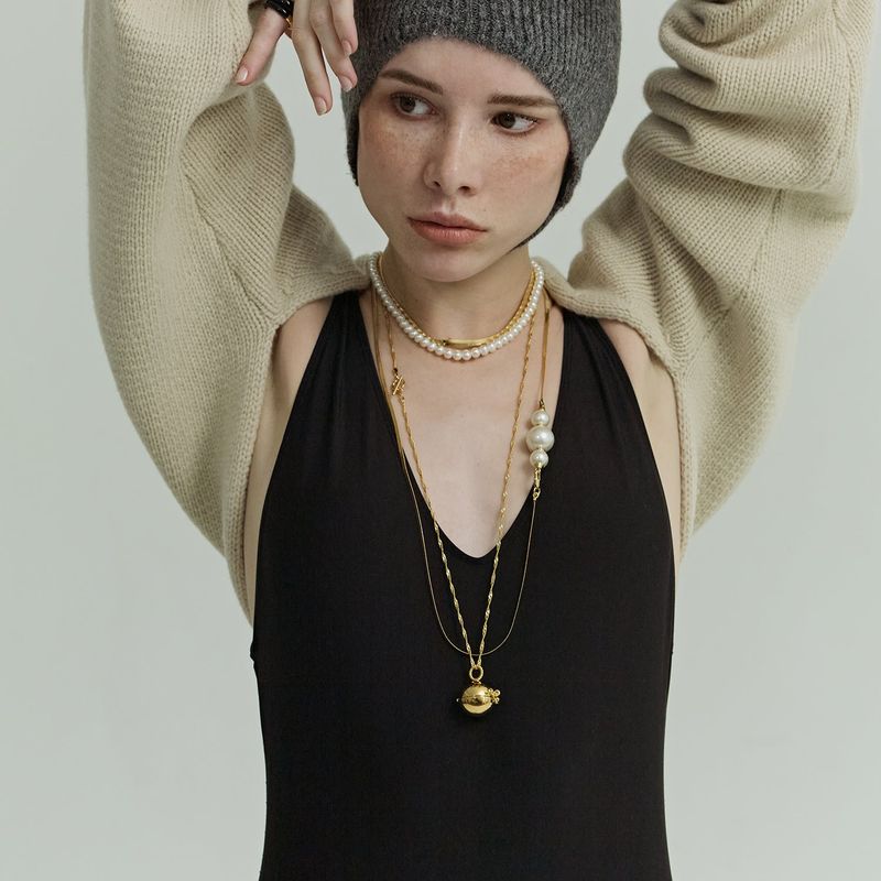 Ball Pendant Necklace_Gold