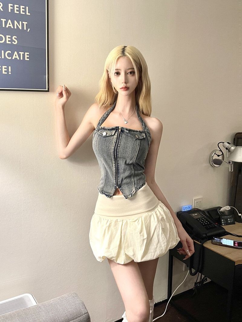 Seow（ソウ）の「1288. Denim halter zipper top (2color)（Tops）」