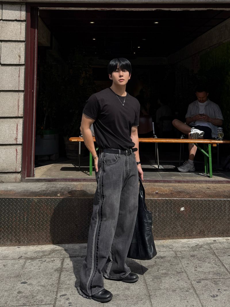 Fade line track denim pants