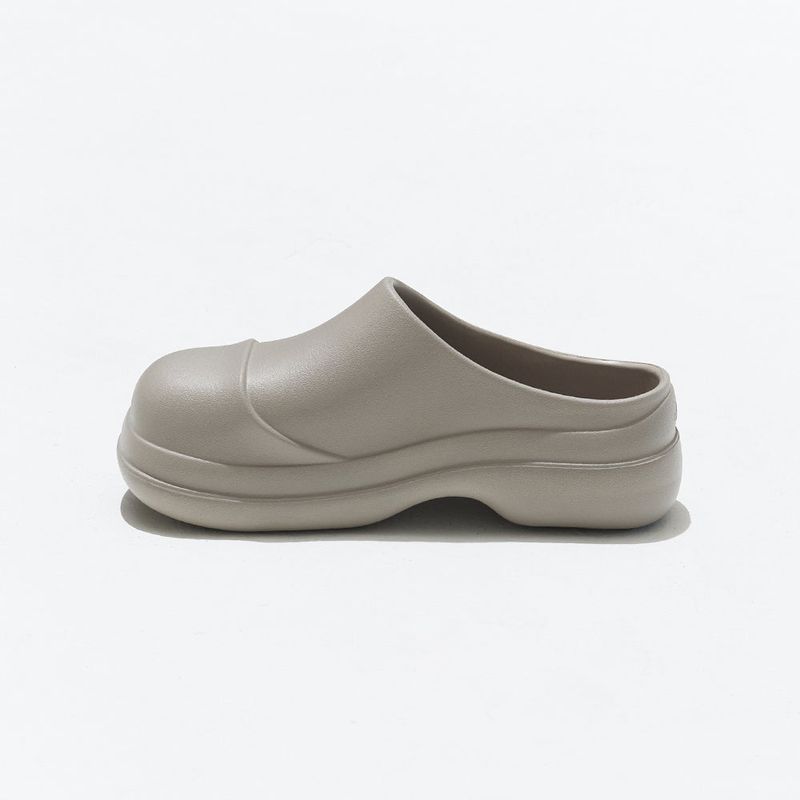 Wednesday Evening Clog - Greige