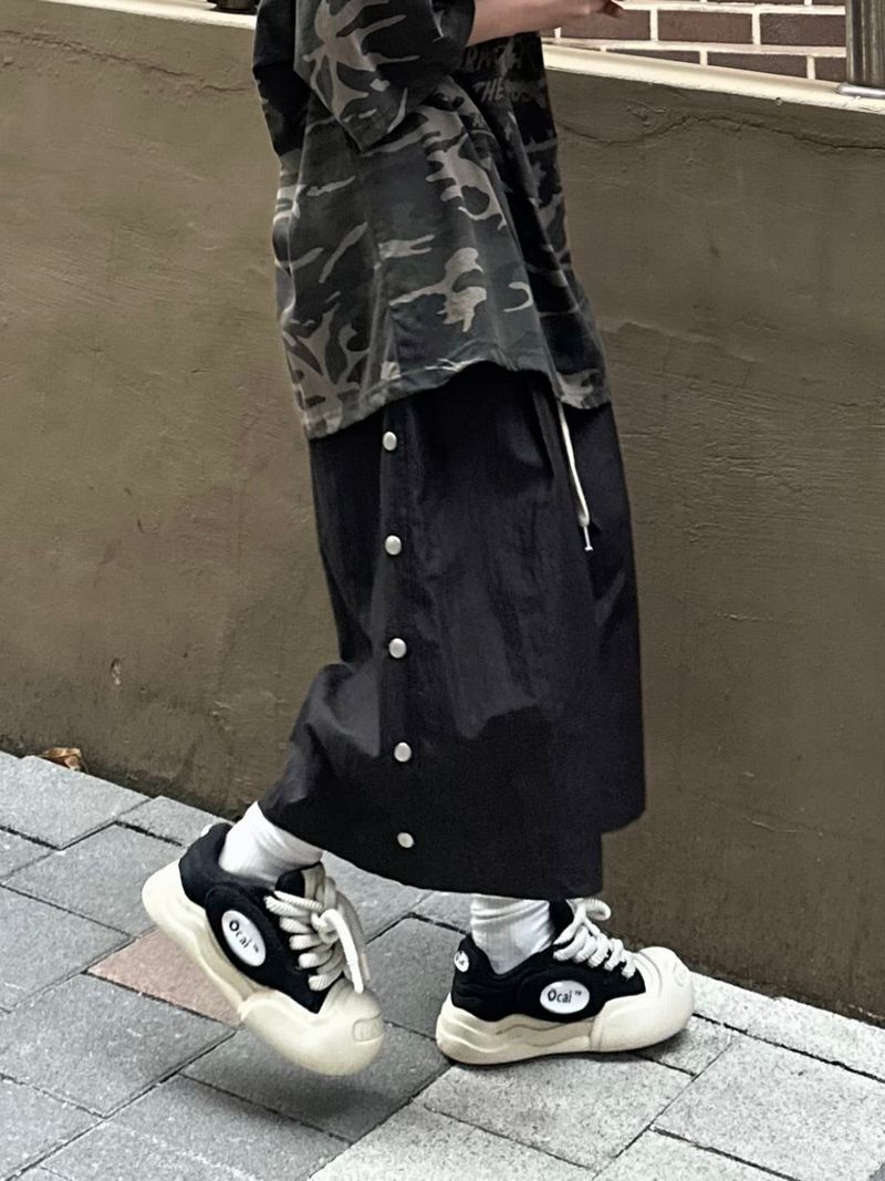 snap nylon crack bermuda pants
