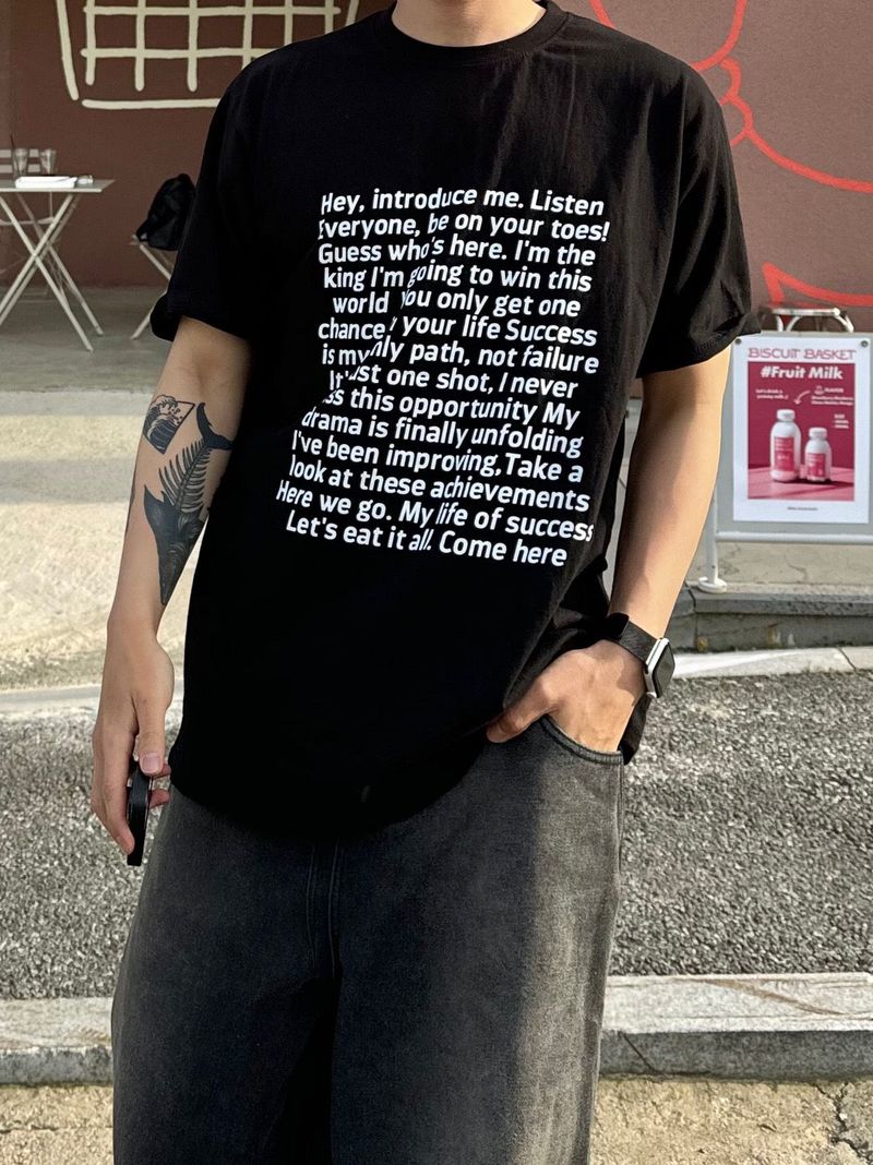 Square frame lettering short sleeve T 3C