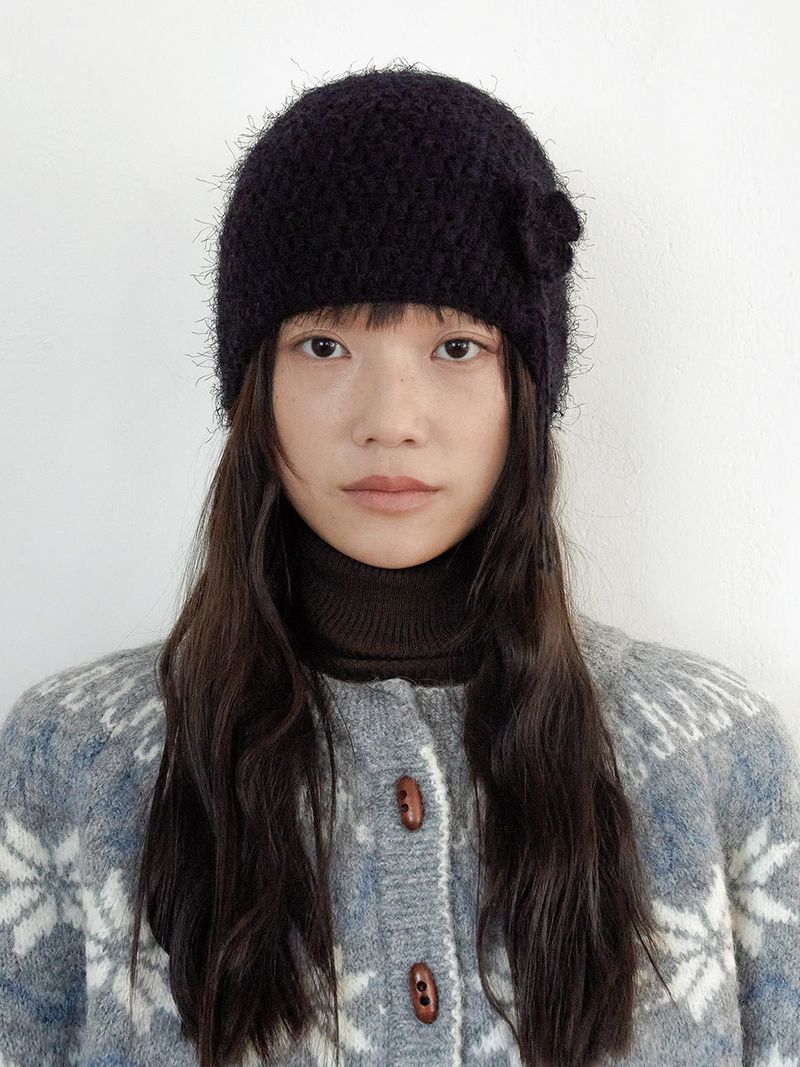 SSESEB(セセブ)の「Clover Broach Beanie - Black(Hats)」