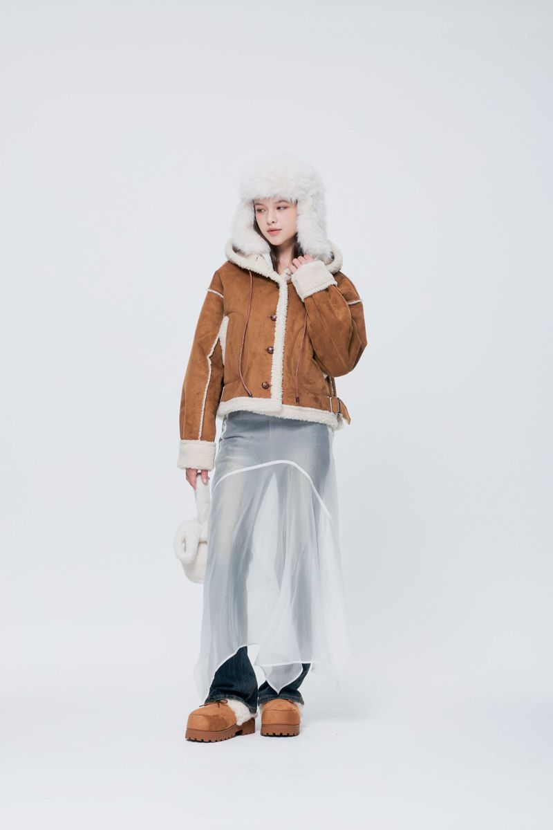 ADORABLE HOOD MUSTANG / CAMEL