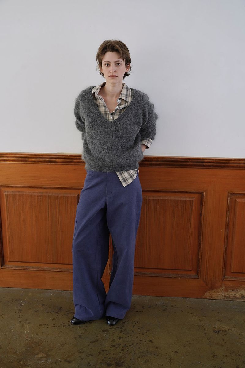 Mohair v-neck knit_charcoal