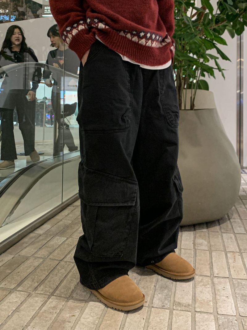 Fore-end diagonal cargo pants