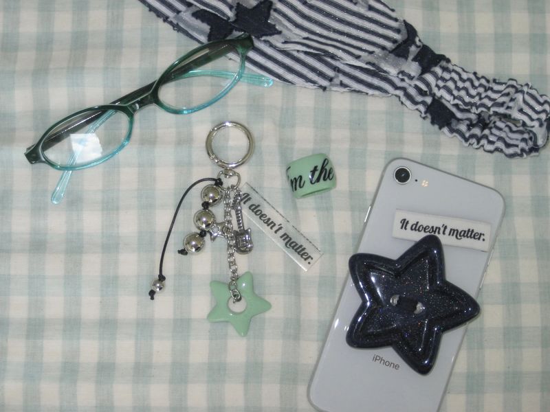  [STAR] Rock star bagcharm (Green) 