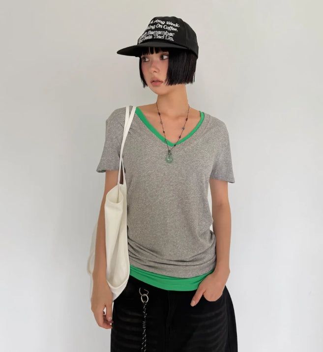 SOFT LONG V-NECK TEE