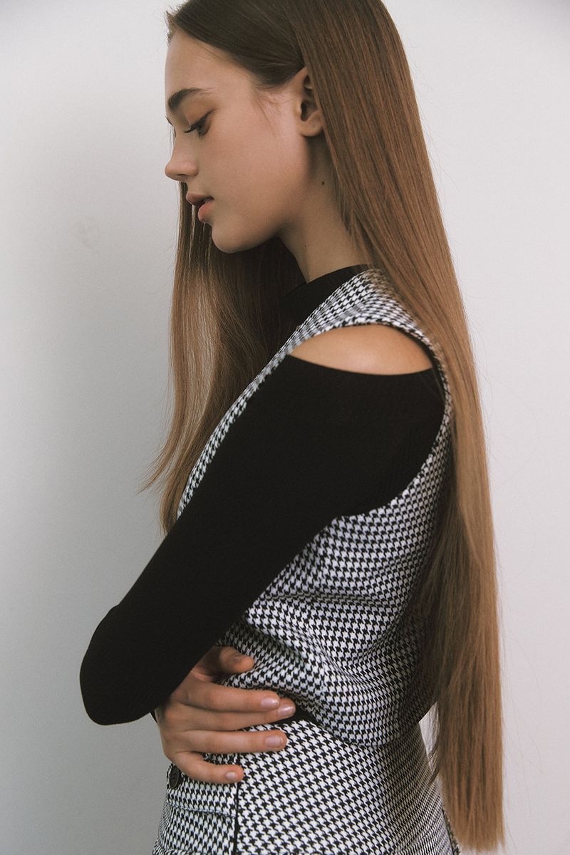 Hound Tooth Pattern Vest