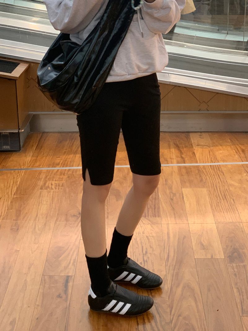 [MADE] Airport slit biker pants
