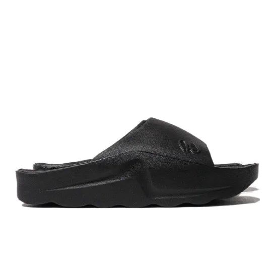 Patrobas（パトロバス）の「Patrobas Ease Black Sandals（Shoes）」