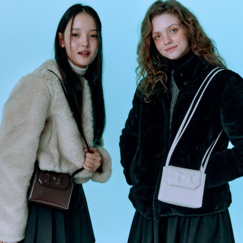 MAISON246(メゾン246)の「MUMU CROSS BAG CHOCO(Bags)」