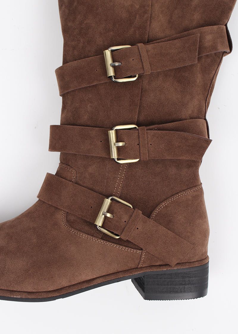 SUEDE BELT MIDDLE BOOTS