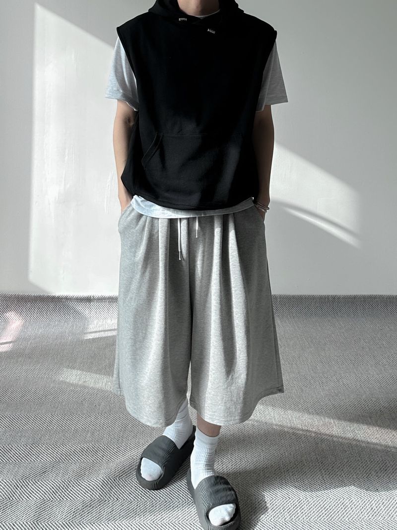 SIO two tuck bermuda sweat pants
