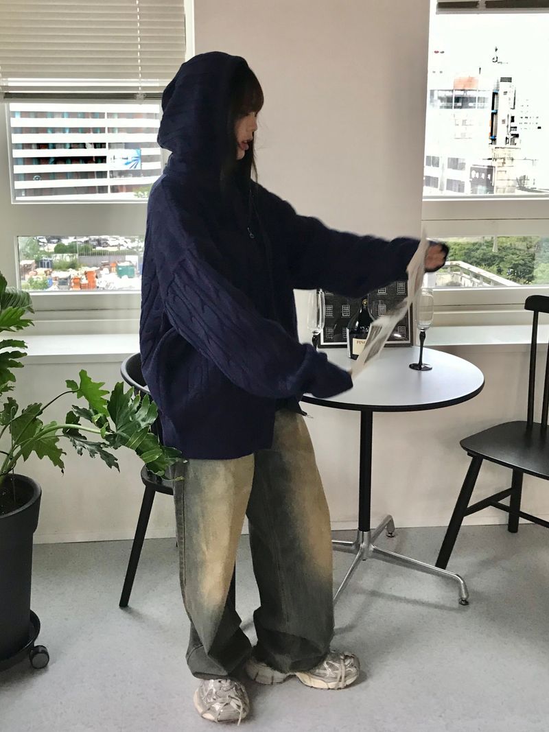 Millennial vintage wide denim