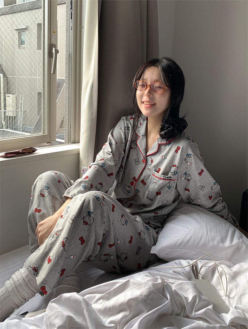 [SANRIO] HELLO KITTY PAJAMAS