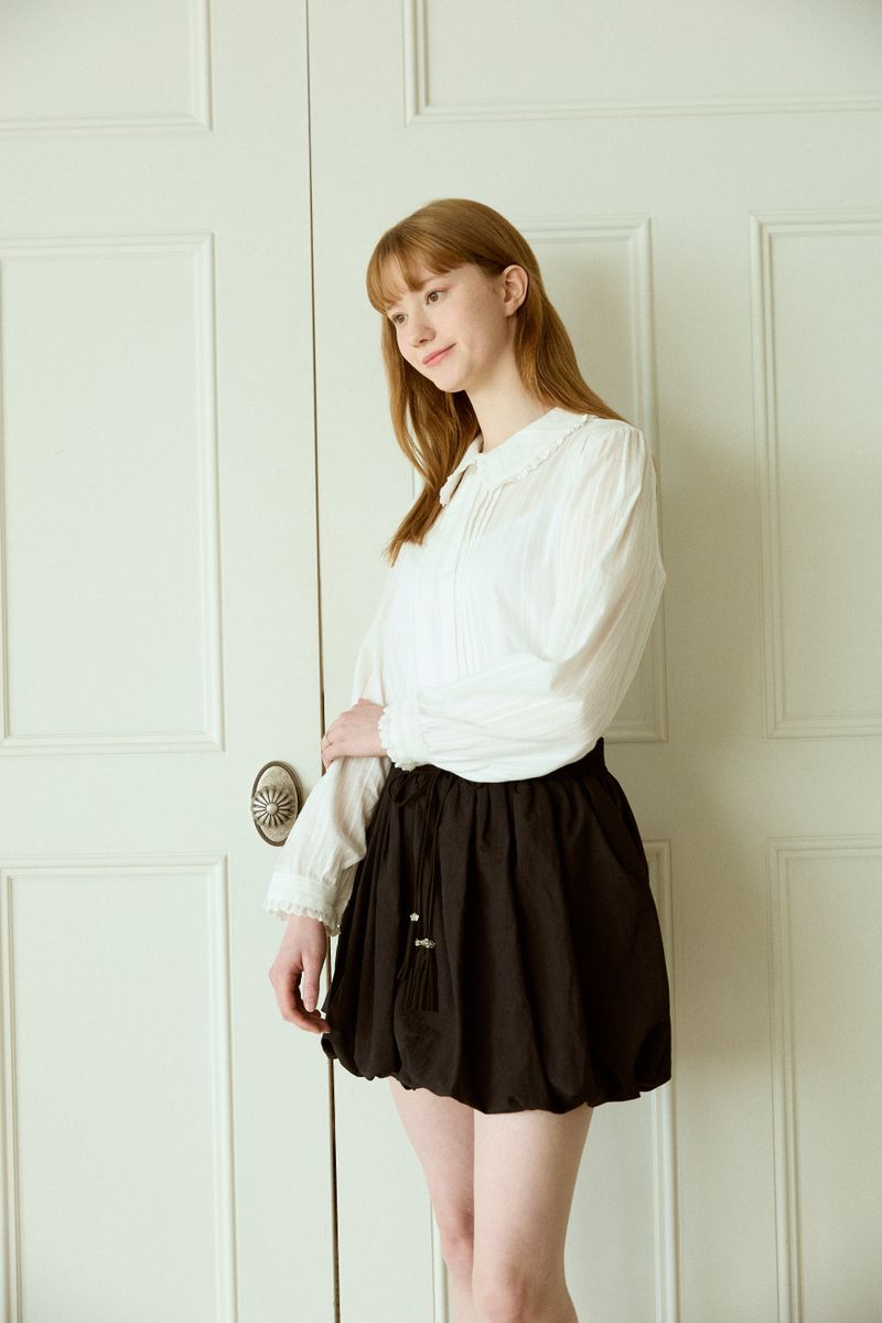 SWEETIE COLLAR BLOUSE