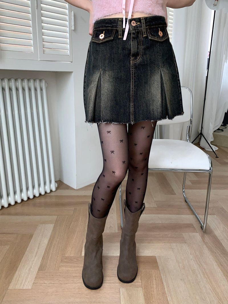 Poltz y2k pleated mini denim skirt