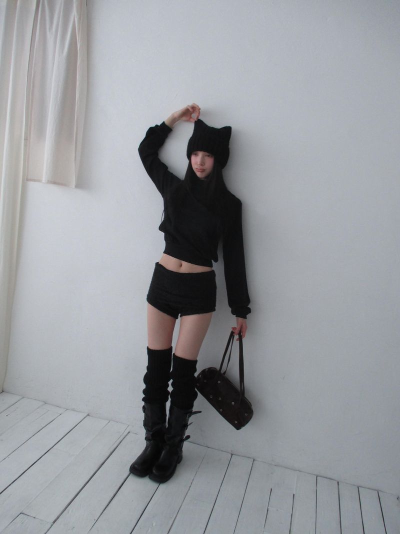 fur shorts