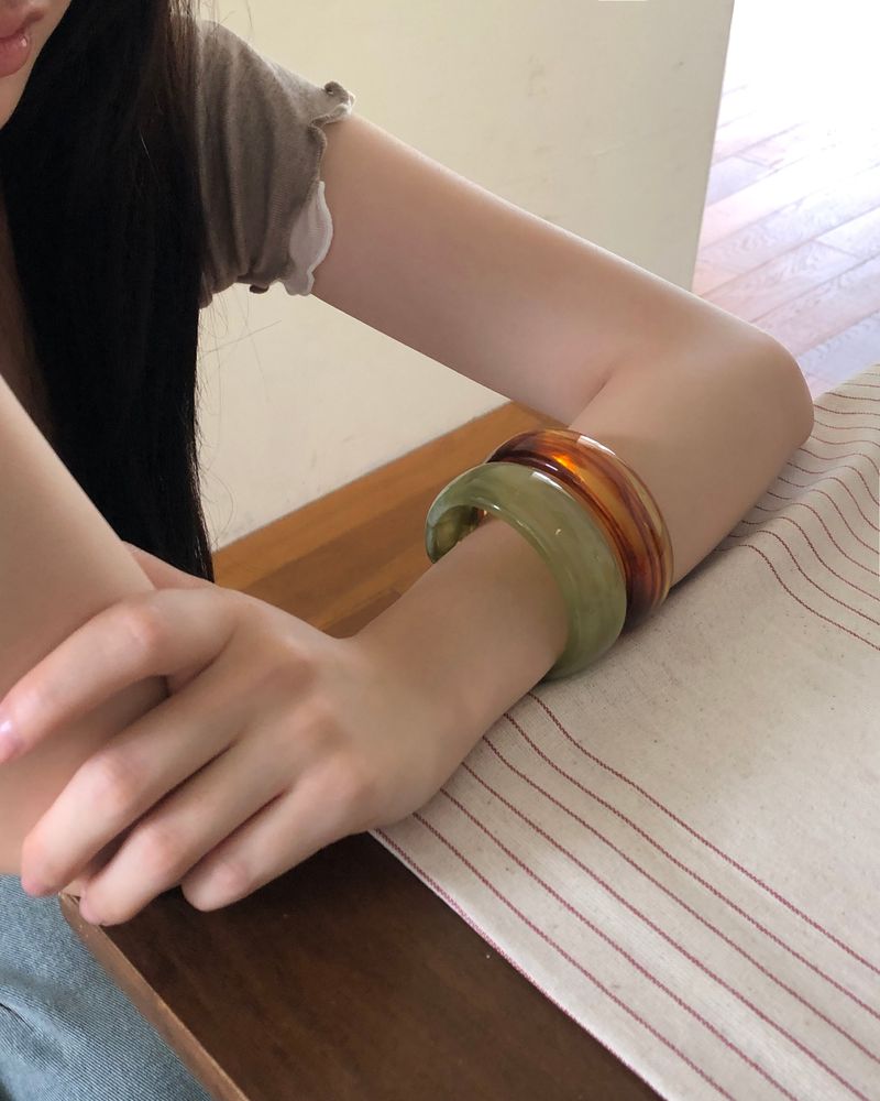 WONDER WONDER（ワンダーワンダー）の「イク マーブル バングル ブレスレット（アクセサリー）」
