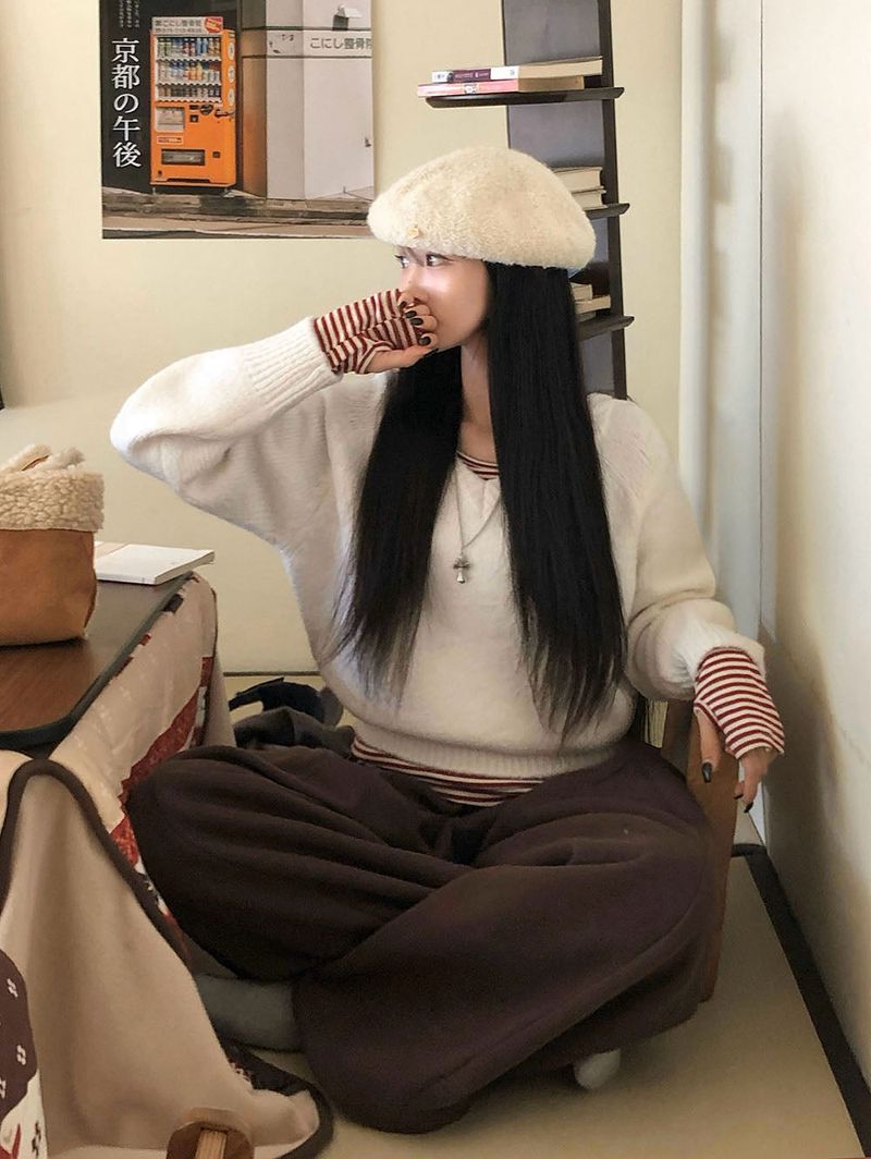 [BELLIDE MADE] キンシャモヘアVネックルーズフィットニット