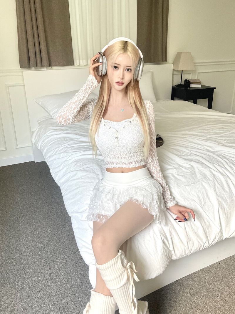 Seow(ソウ)の「Angel lace top set (3color)(Tops)」