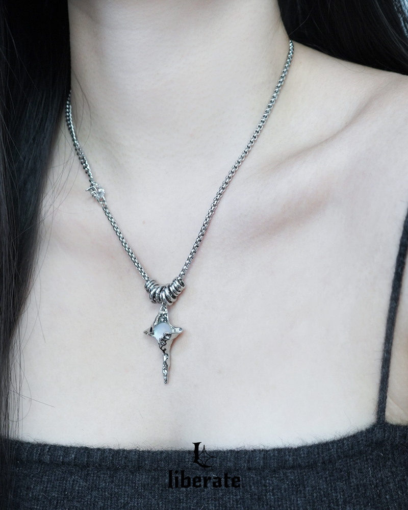 Moonstone Bold Chain Unique Necklace
