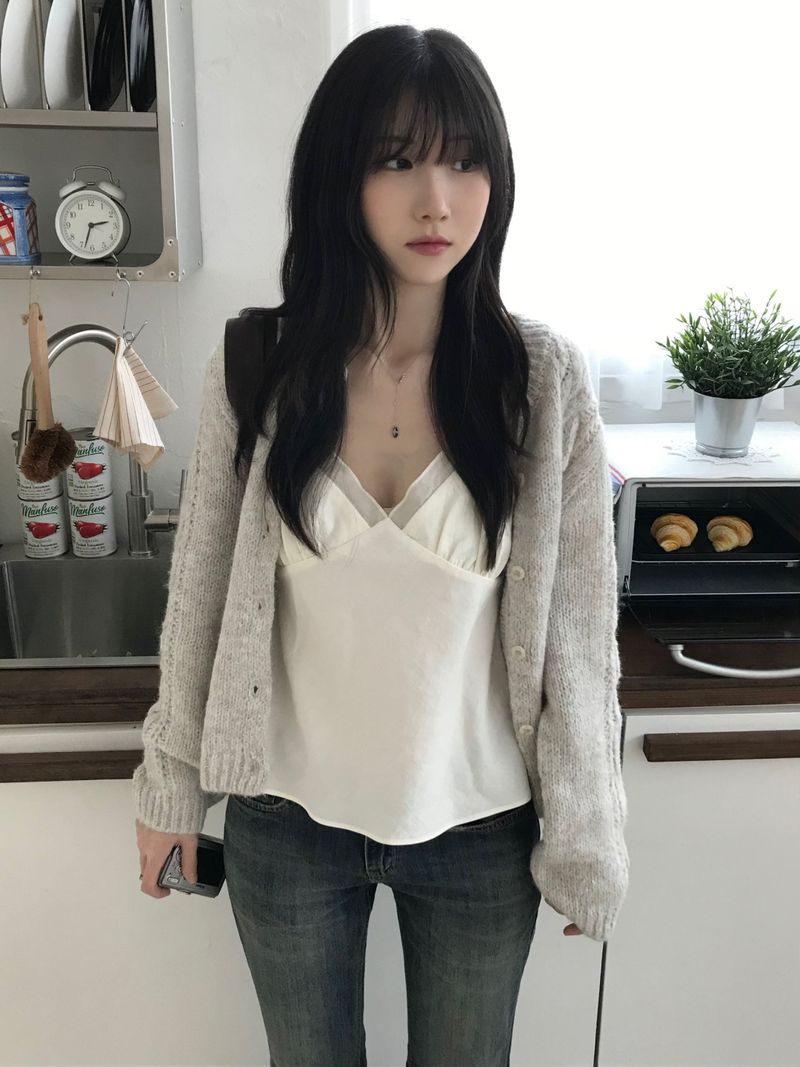 cable cardigan (2 colors)